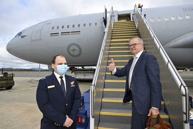Australia gets a taste of bitter Chinese medicine after jet endangers Australian reconnaissance plane