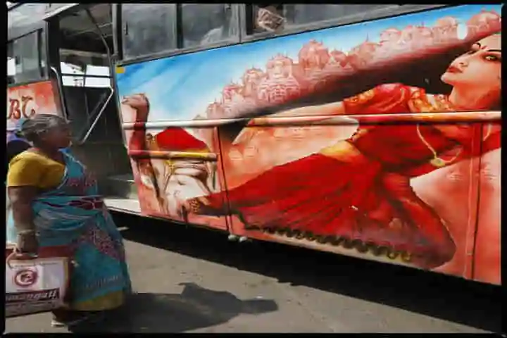 Vijay Jodha captures Tamil Nadu’s moving art galleries on camera