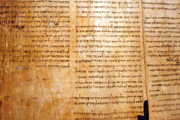 Cutting-edge technology could unveil 2,000-year-old secrets of the Dead Sea Scrolls