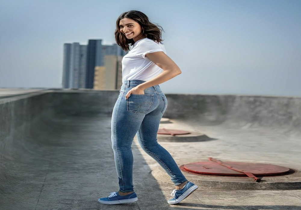 Levi’s ad of Deepika Padukone lands in controversy!