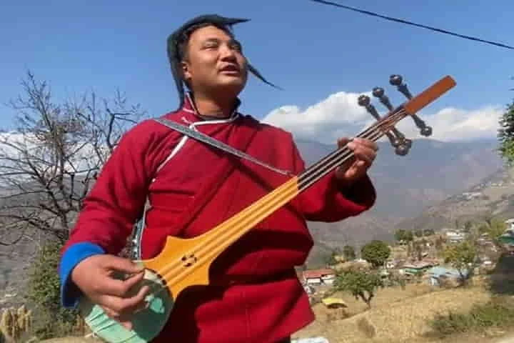 Arunachal’s Monpa musician sings his way to people’s hearts