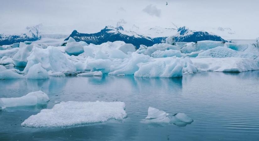 Warming climate leads to unreplenishable glacier shrink