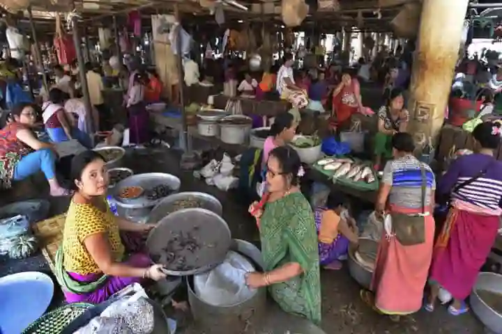 Asia’s Largest All-Women Market In Manipur Is More Than 500 Years Old!