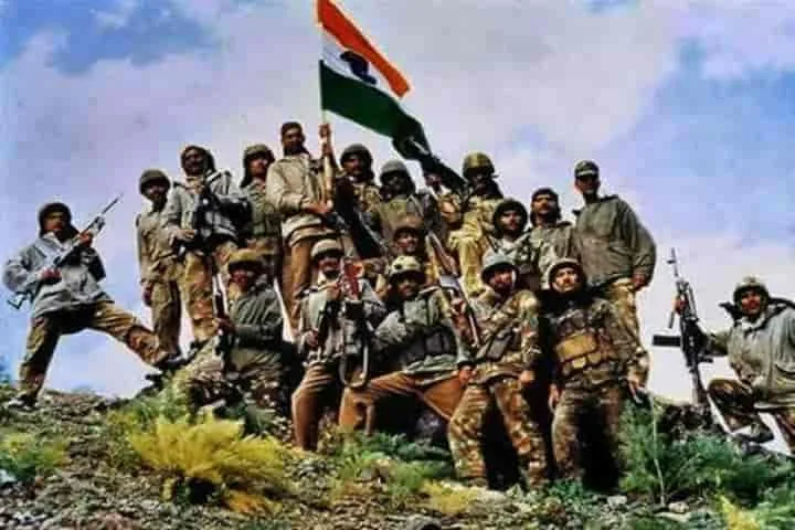 India bows to Kargil War heroes on Vijay Diwas