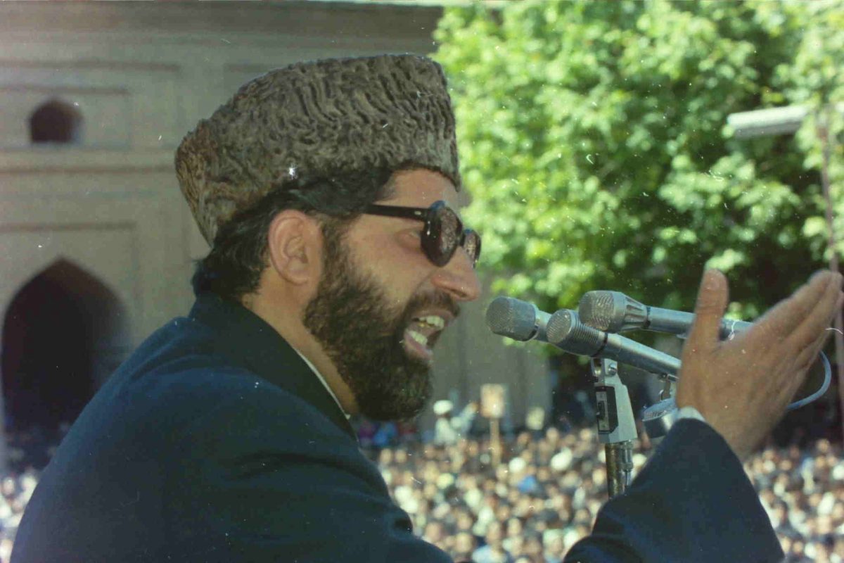 The Truth behind the killing of Mirwaiz Farooq,  defender of  Kashmiriyat