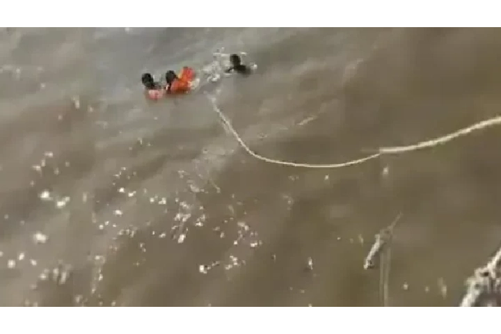 Video: Mumbai police team saves woman tourist from drowning near Gateway of India