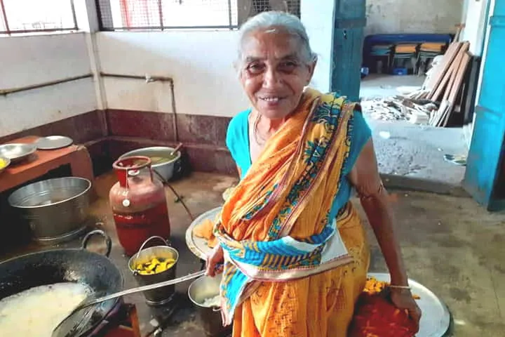 74-year-old Odisha woman caterer wishes to cook for Naveen Patnaik