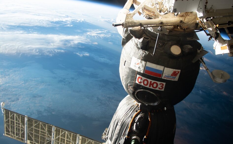 ISS crew to relocate Soyuz to make room for new members