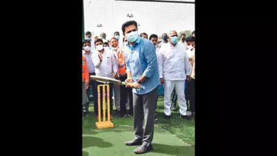 Video: Telangana minister KTR demonstrates some good cricket shots