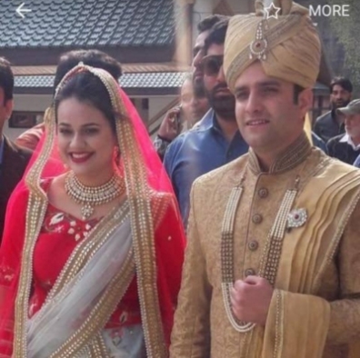 Famous IAS couple Tina Dabi and Athar Khan divorce