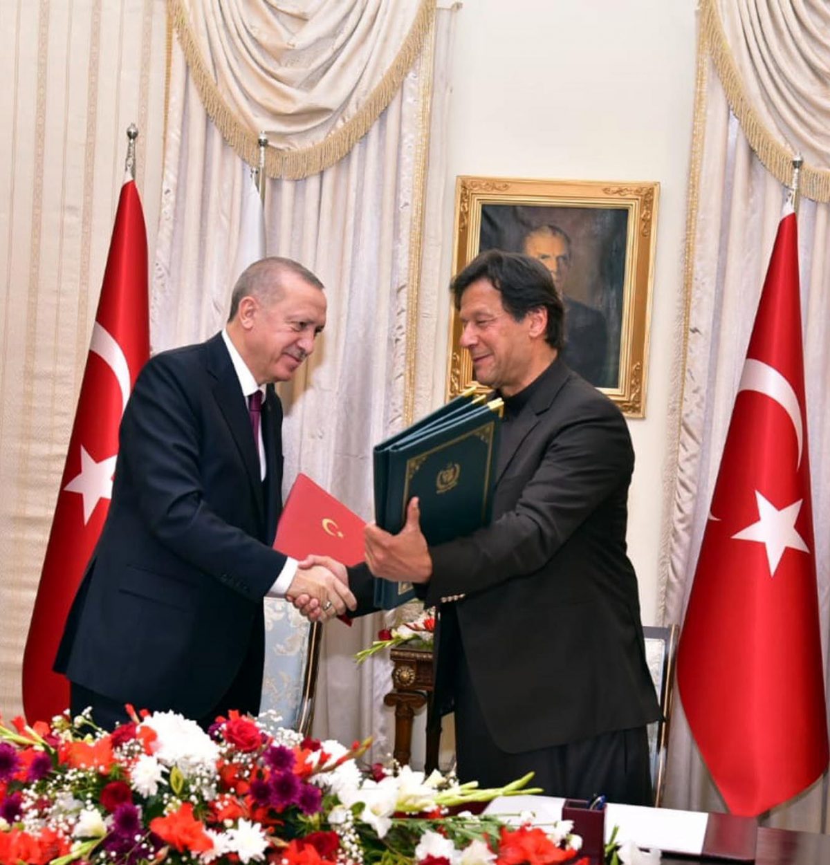 Pakistan seeks Turkey’s help to run anti-India campaign