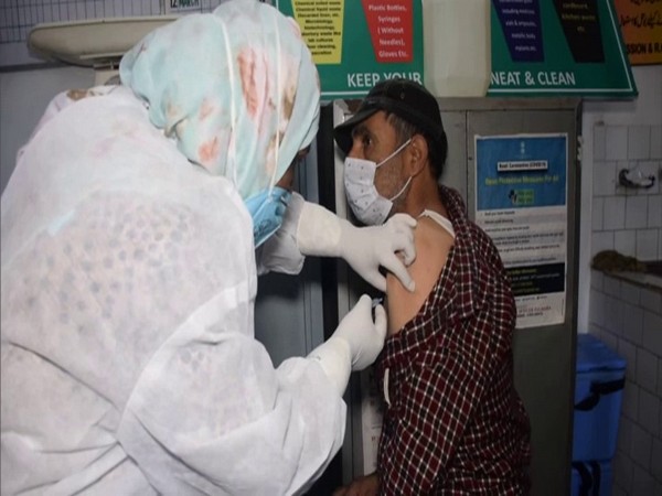 Intensification Of Vaccination Drive in Kashmir’s Pulwama after surge in new Covid-19 cases