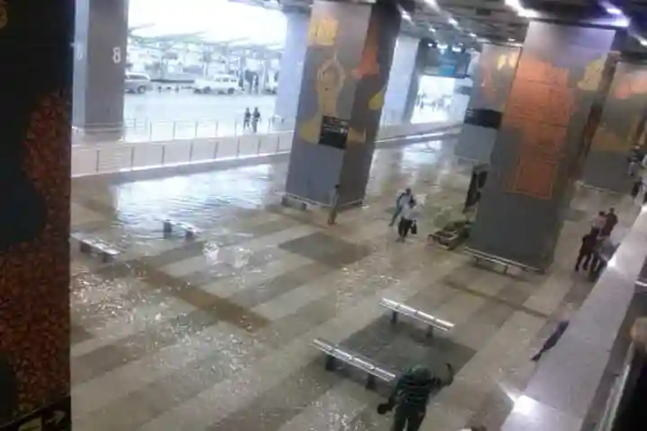 Delhi records highest rain in 46 years, airport waterlogged