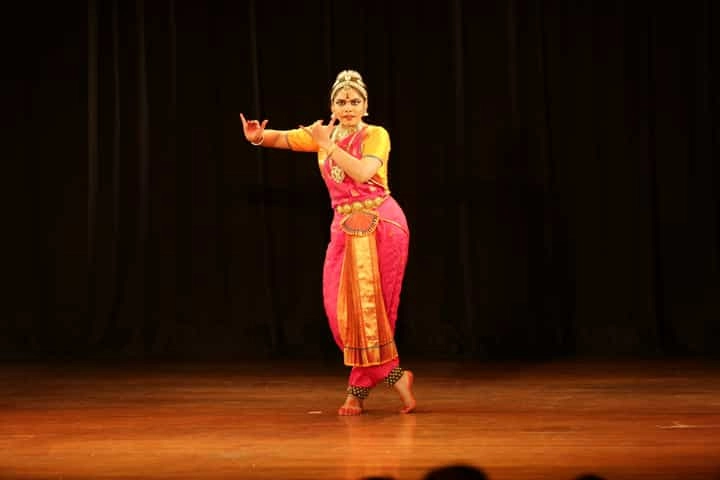 Young Yushika Baid makes a fine debut on stage making Bharatnatyam Guru Geeta Chandran proud