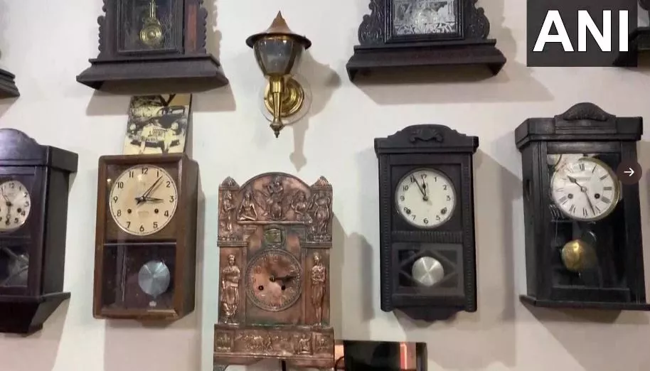 Man in Indore has 650 antique clocks, some of which are over 200 years old