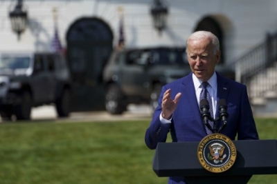 Biden cuts short holiday, issues stern warning to Taliban