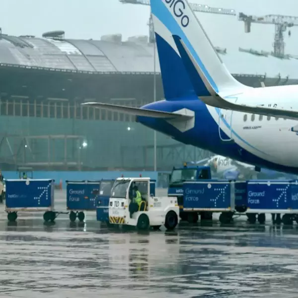 Flights resume at Chennai airport as red alert on rains is withdrawn