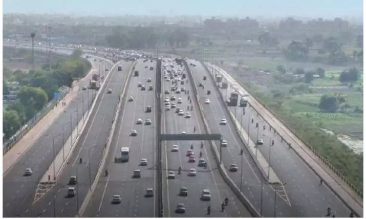 Gadkari formally inaugurates Delhi-Meerut Expressway, cuts travel time to 45 minutes