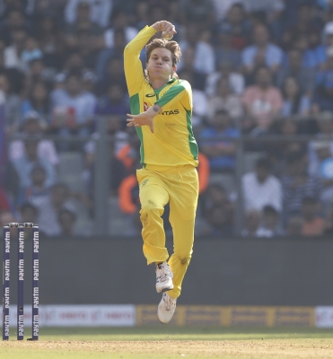 Australia won’t let IPL cricketers jump queue on flights from India