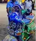 Viral Video: Jugaad musical scooter belts out evergreen Bollywood hits!