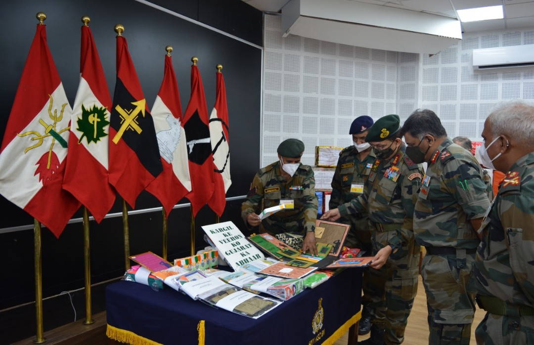 Over 29,000 cards thanking Indian soldiers reach Kashmir