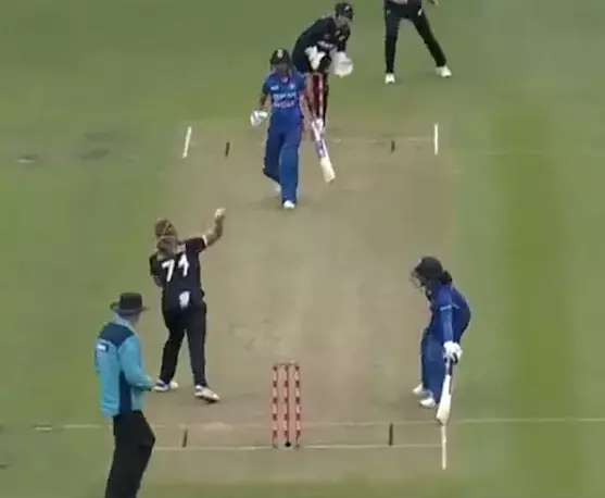 Video: Harmanpreet Kaur caught napping in ODI vs New Zealand