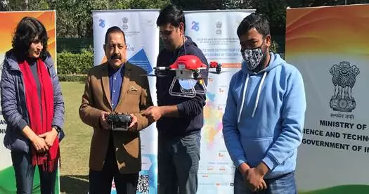 1,000 drones to light up Delhi sky at Beating Retreat ceremony today as IIT alumni launch project