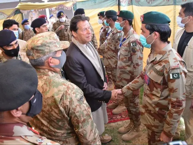 Soldiers martyred in Balochistan will get place in heaven, says Imran Khan in pep talk to jolted army