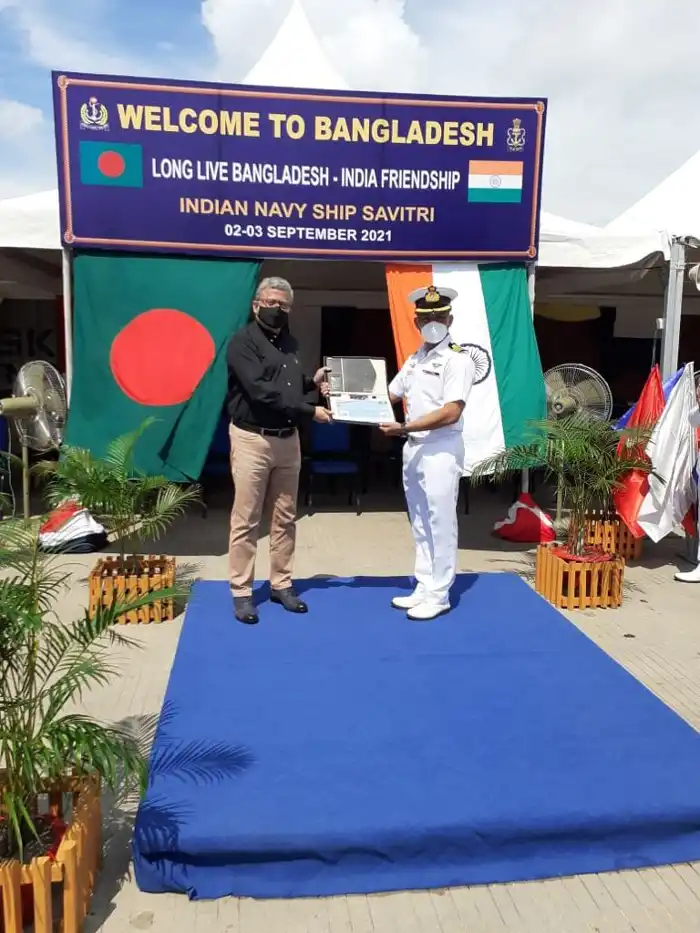 Indian Navy gifts Bangladesh two Medical Oxygen Plants to combat fresh Covid wave