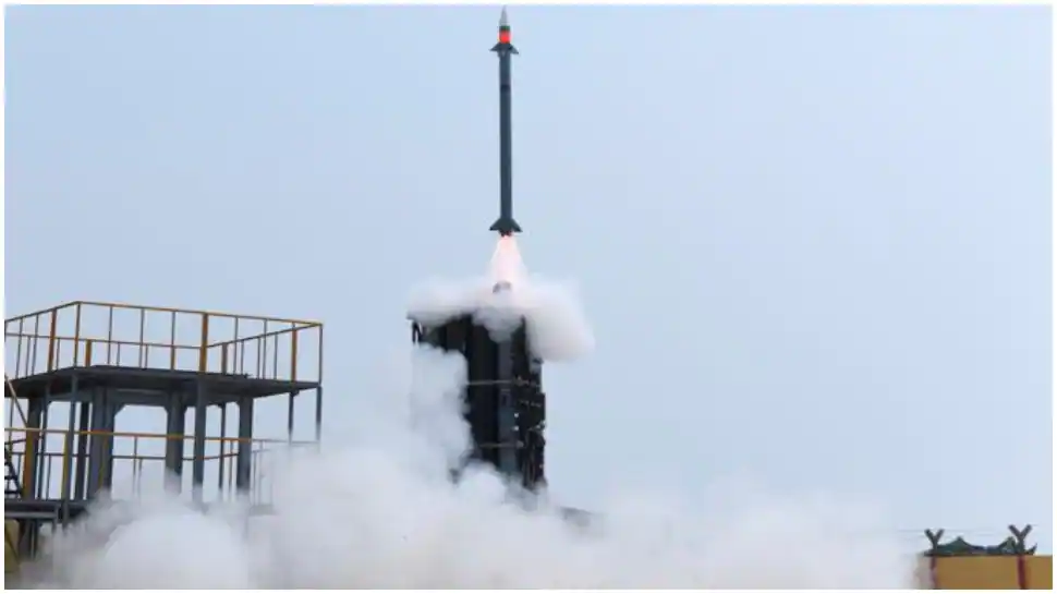 Indian Army’s new Surface to Air Missile destroys long range target with direct hit in test firing success