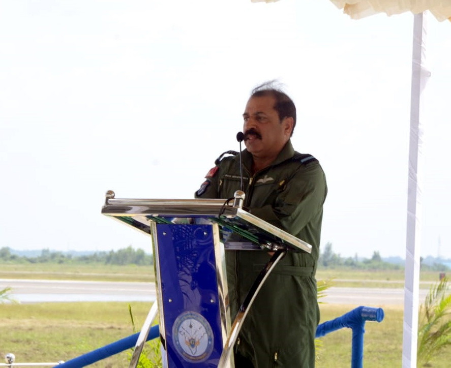 Indian Air Force chief on a five-day visit to France