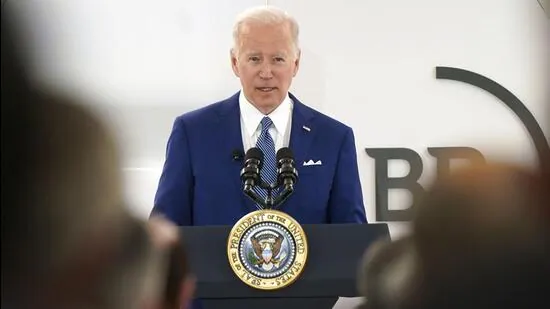 US lawmakers urge Biden to request India, Brazil for pilots to fly humanitarian aid to Ukraine