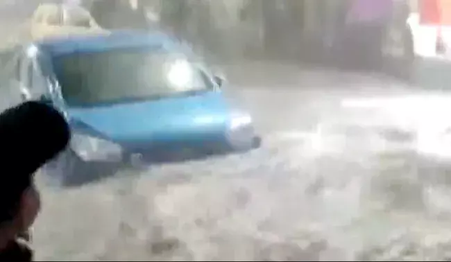 WATCH: Cars being swept away as roads turn into rivers due to heavy rains in Jodhpur