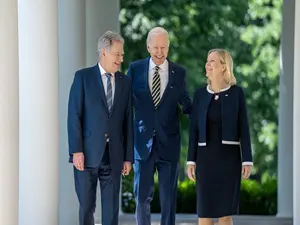 Biden congratulates Finland and Sweden for agreeing to join NATO