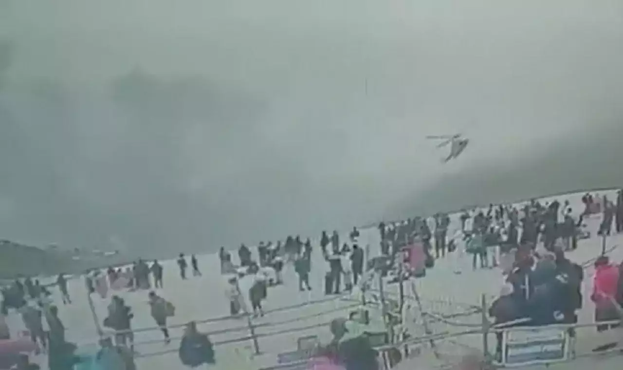 Video shows private helicopter carrying pilgrims making dangerous landing at Kedarnath helipad, DGCA order probe