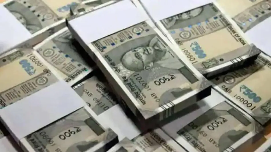 Rs 53.72 crore black money deposits seized in tax raid on urban co-op bank in Maharashtra