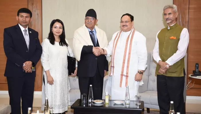 India rolls out the red carpet for Nepal’s Maoist chief Prachanda ahead of elections
