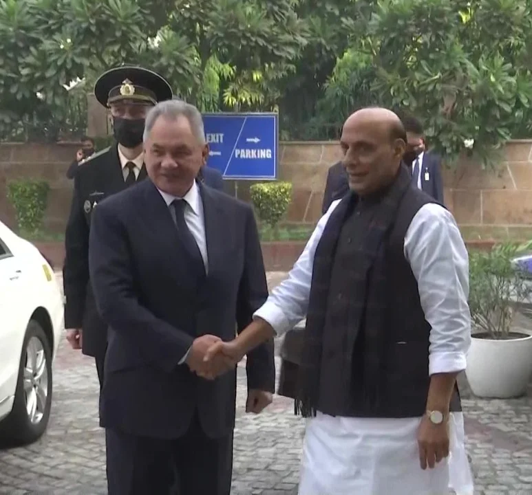 Defence Ministers of India and Russia begin meeting ahead of Modi-Putin Summit in Delhi