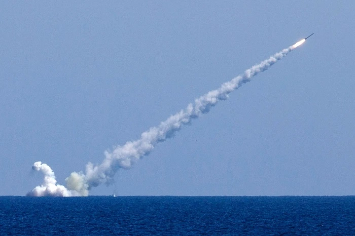 All active submarines of Russian Black Sea Fleet launch strikes against Ukrainian military infrastructure