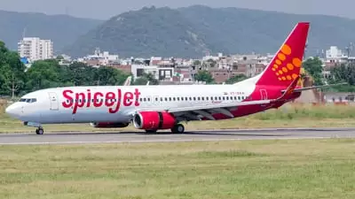 Govt red-flags SpiceJet as 8 planes develop technical snags in 18 days while flying