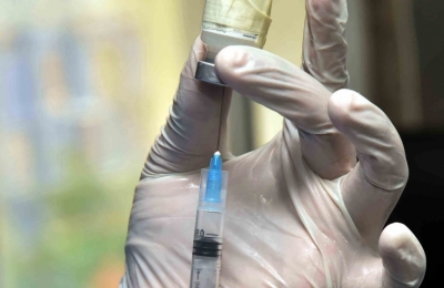 India administering 45 lakh vaccines on an average daily basis: SBI