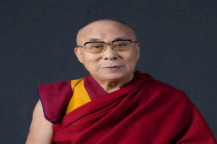 Dalai Lama leads campaign to help flood-ravaged people of Assam