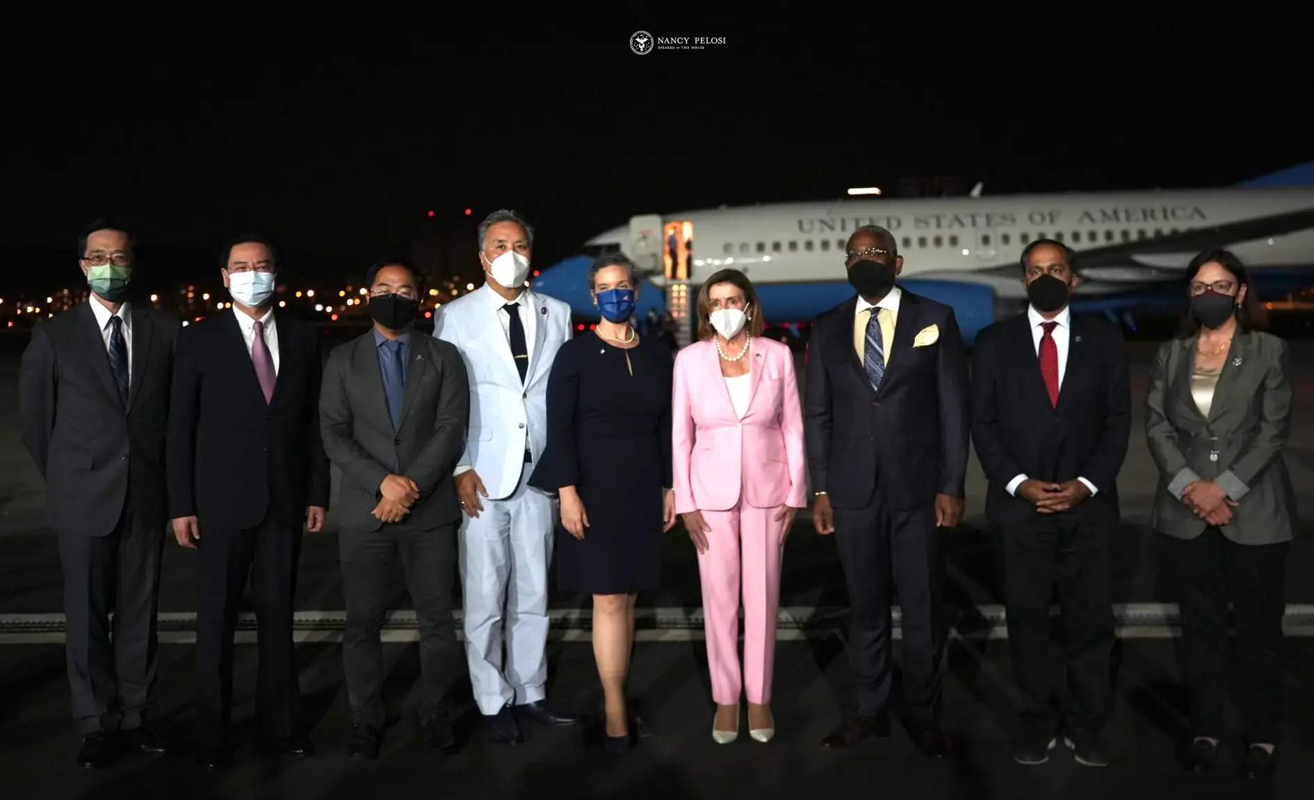 “We come in peace to the region”, says Nancy Pelosi in Taiwan as 21 Chinese jets enter Taipei’s Air Defence Zone