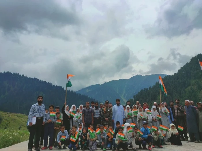 Demand for tricolour soars in Kashmir as Har Ghar Tiranga campaign takes off