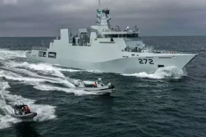 Dhaka refuses Pakistani warship permission to dock, but Sri Lanka throws open Colombo