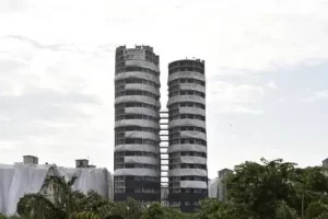 3,700 kg explosives to blast 100 metres tall Supertech twin towers in Noida today