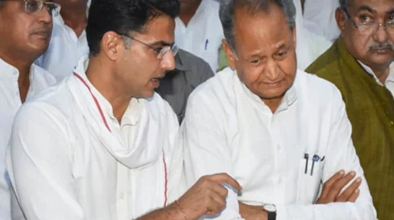 Congress plunges into crisis in Rajasthan as 90 MLAs ready to quit if Sachin Pilot is named CM