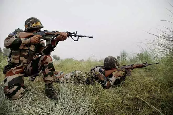Pakistani troops open fire to shatter truce on J&K border