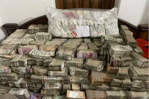 Over Rs 17 crore in hard cash seized in ED raid on Kolkata conman