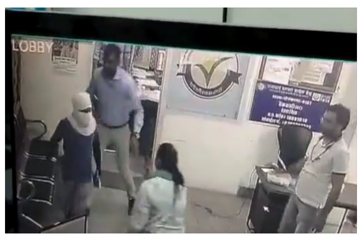 Watch: Brave woman manager fights off bank robber in Rajasthan